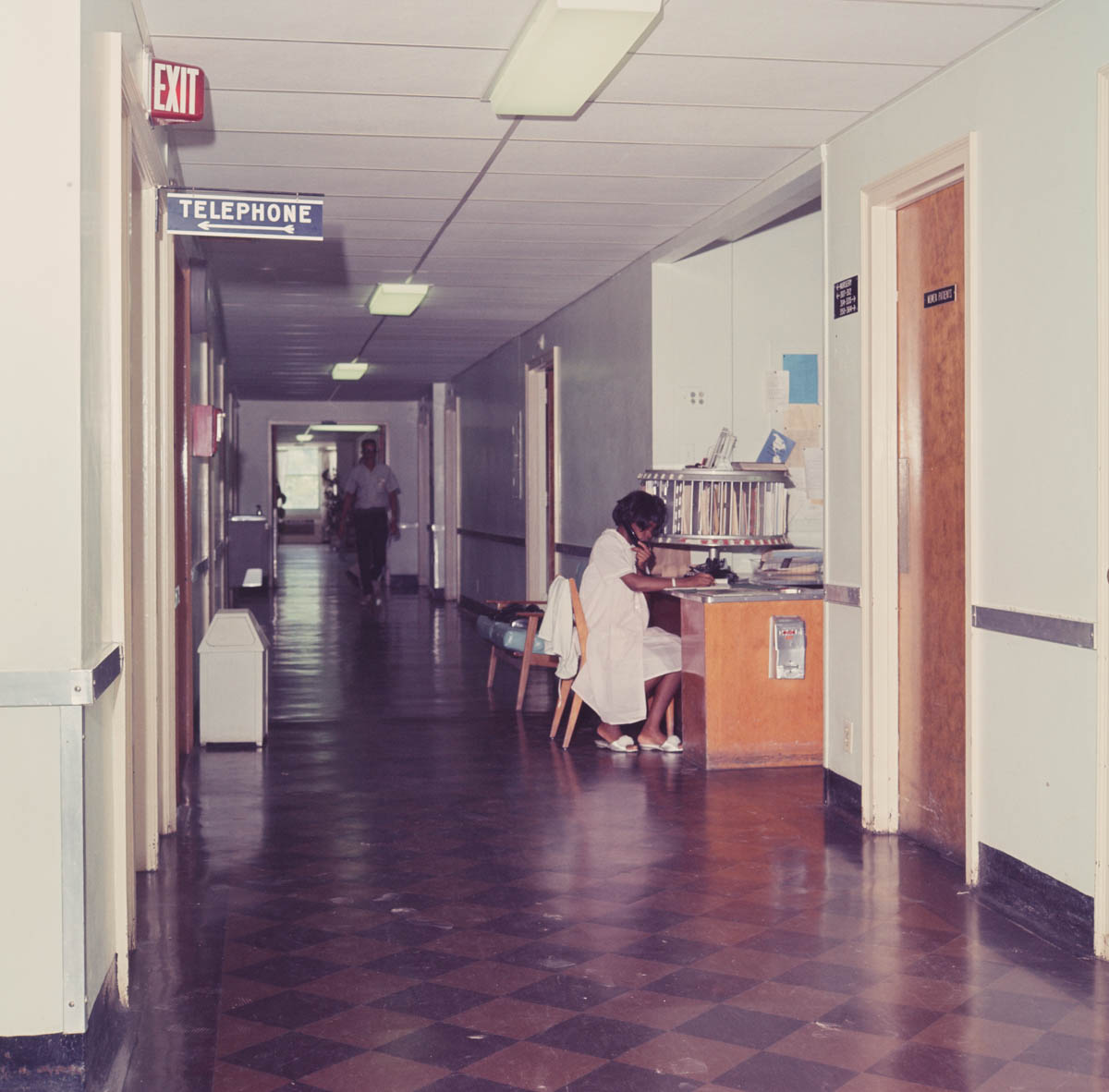 Methodist Hospital Patient Care Unit